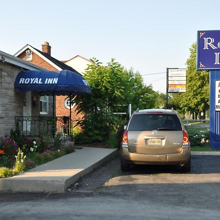 Royal Inn Burlington Bagian luar foto